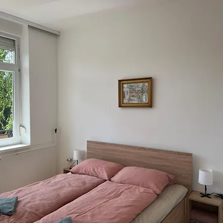 Jo Hely Apartman Balatonalmádi