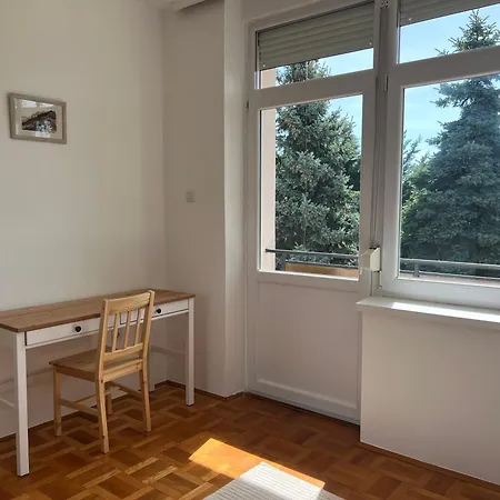 Jo Hely Balatonalmádi